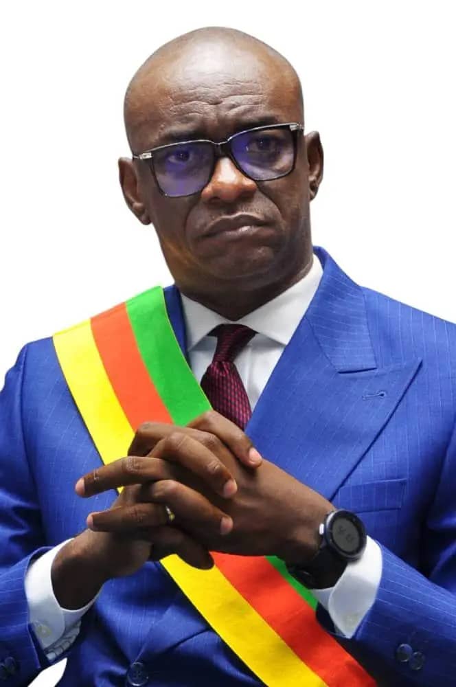 POLITIQUE : LA SORTIE D'UN ESSAI SUR LA PROFESSIONNALISATION POLITIQUE DE CABRAL LIBII EST IMMINENTE. Par Faustin Marie Kenmogne